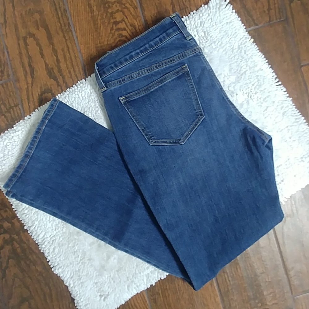 Old Navy size 8 short Sweetheart Jeans